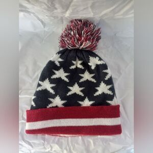 K217 Mens Dorfman Pacific Red USA Knit Hat With Pom Pom One Size